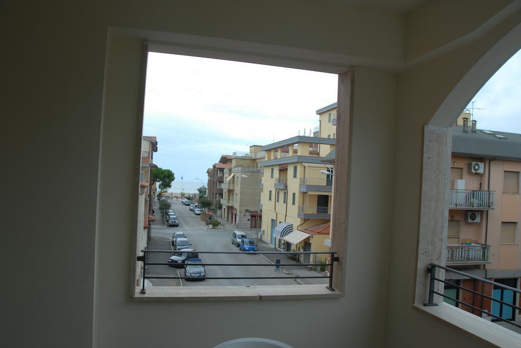 I Portici Appartamenti Marina di Grosseto Phòng bức ảnh