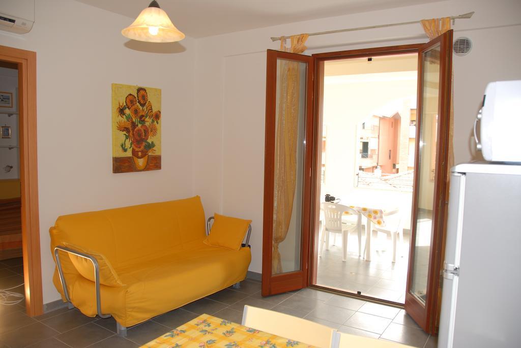 I Portici Appartamenti Marina di Grosseto Phòng bức ảnh