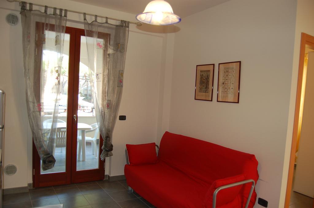 I Portici Appartamenti Marina di Grosseto Phòng bức ảnh