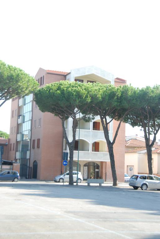 I Portici Appartamenti Marina di Grosseto Ngoại thất bức ảnh