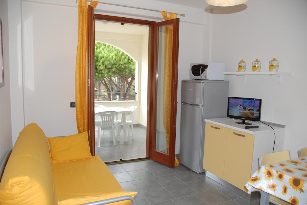 I Portici Appartamenti Marina di Grosseto Phòng bức ảnh
